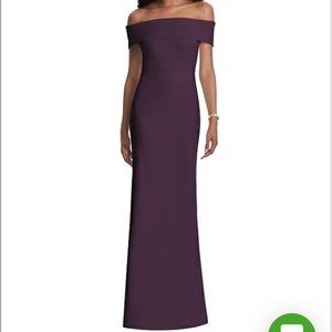 🖤Off the Shoulder Gown in BLACK